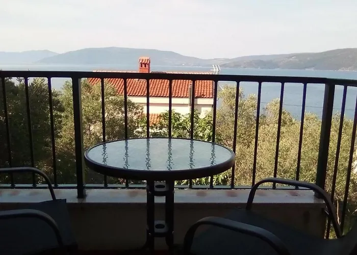 Apartment By The Sea Valun, Cres - 386 Valun