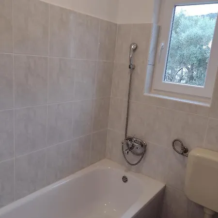 Apartment By The Sea Valun, Cres - 386 Valun